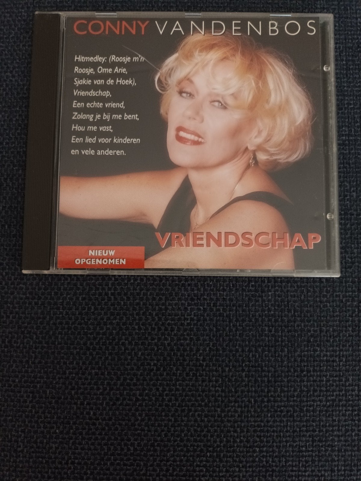 CONNY VANDENBOS - VRIENDSCHAP, Ophalen of Verzenden, Zo goed als nieuw, Levenslied of Smartlap