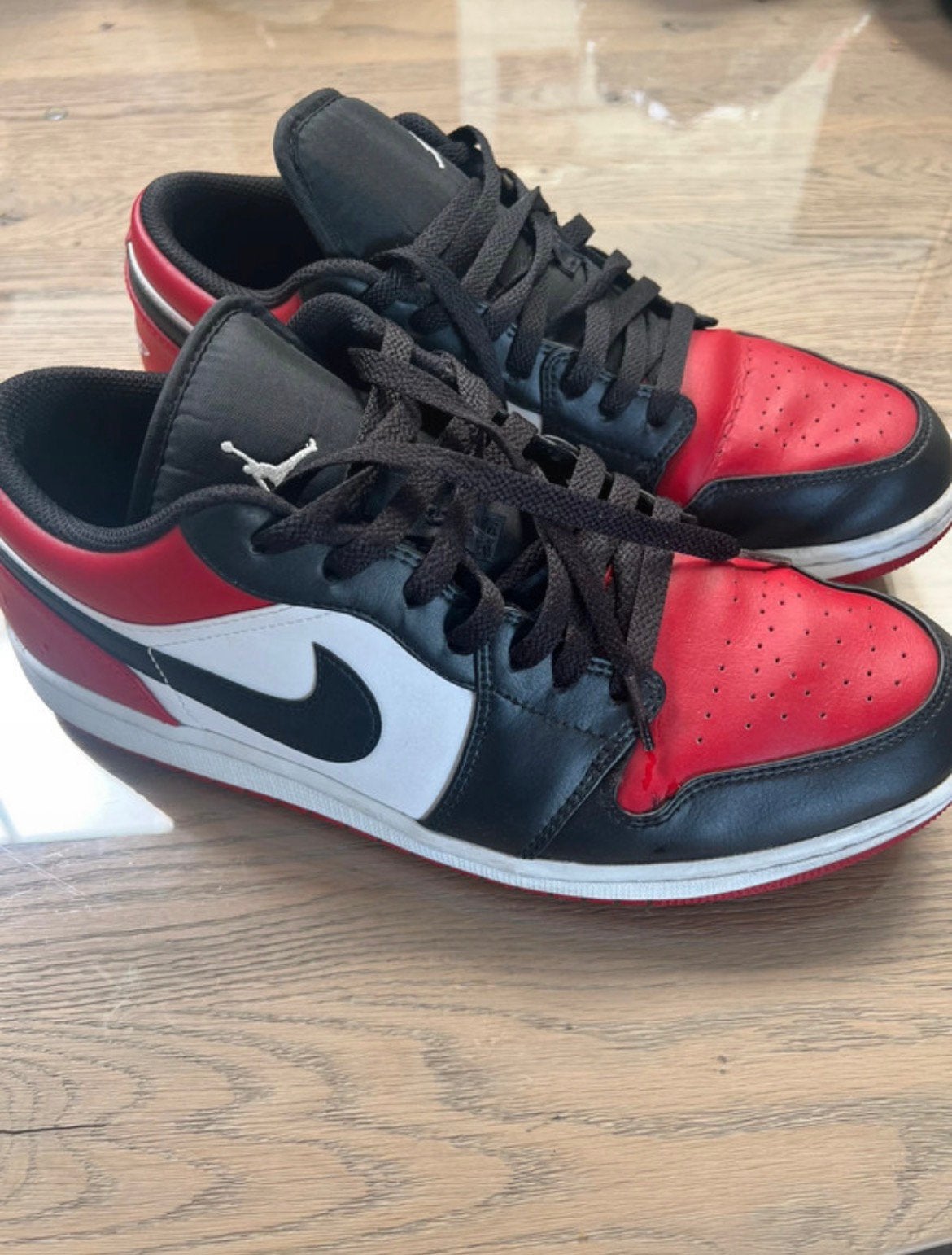 Nike Jordans schoenen, maat 45, Ophalen of Verzenden, Zo goed als nieuw, Schoenen