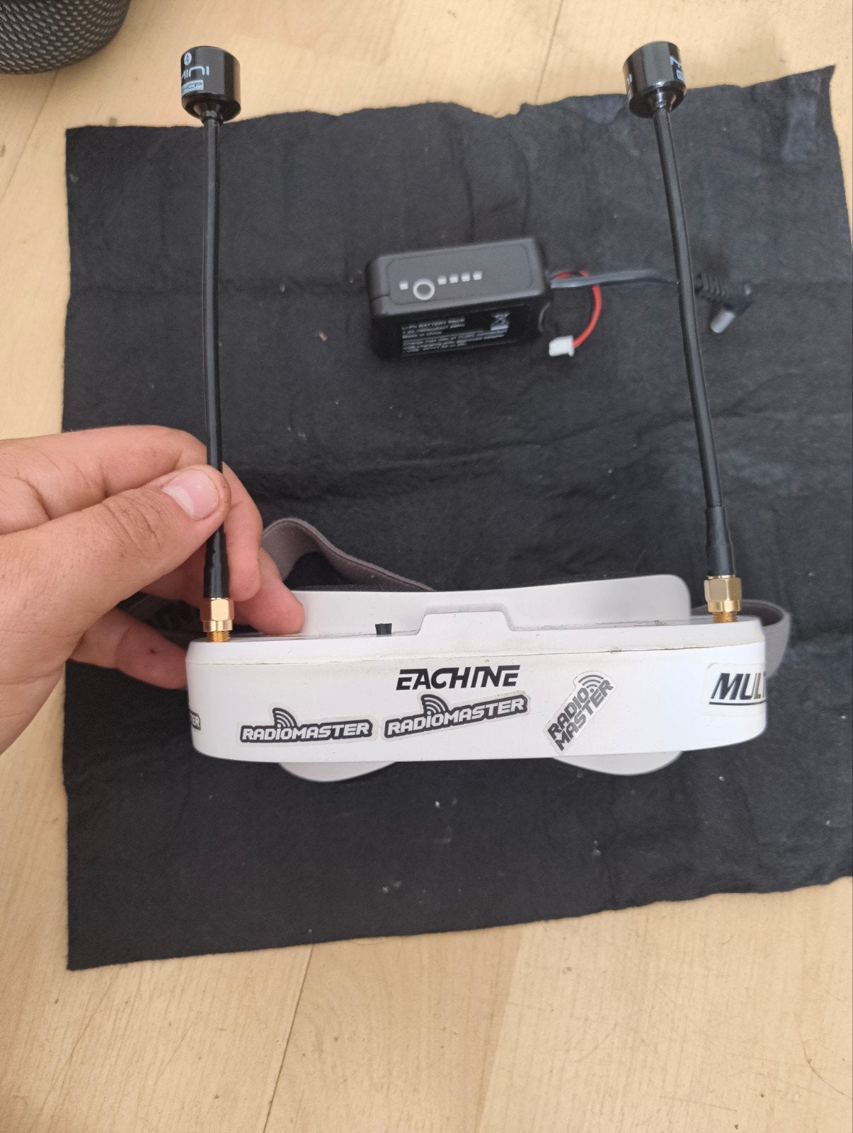 eachine ev100 met rhcp en originele antennas, Ophalen of Verzenden, Minder dan 250 gram