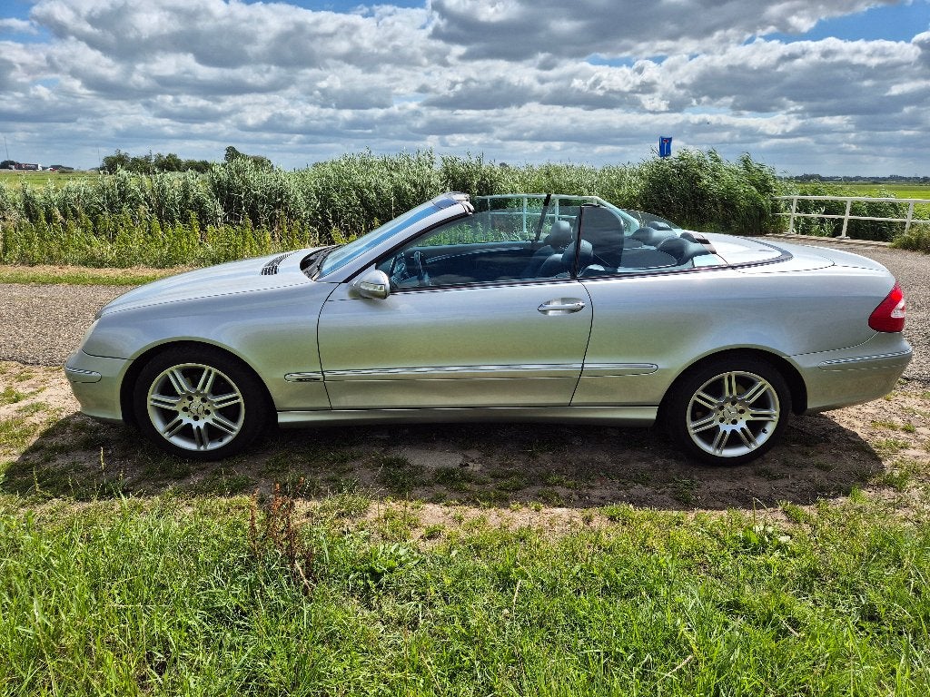 Mercedes-Benz CLK 1.8 Clk200 Kompr Cabriolet AUT 2003 Grijs, Automaat, Achterwielaandrijving, Zwart, 4 cilinders