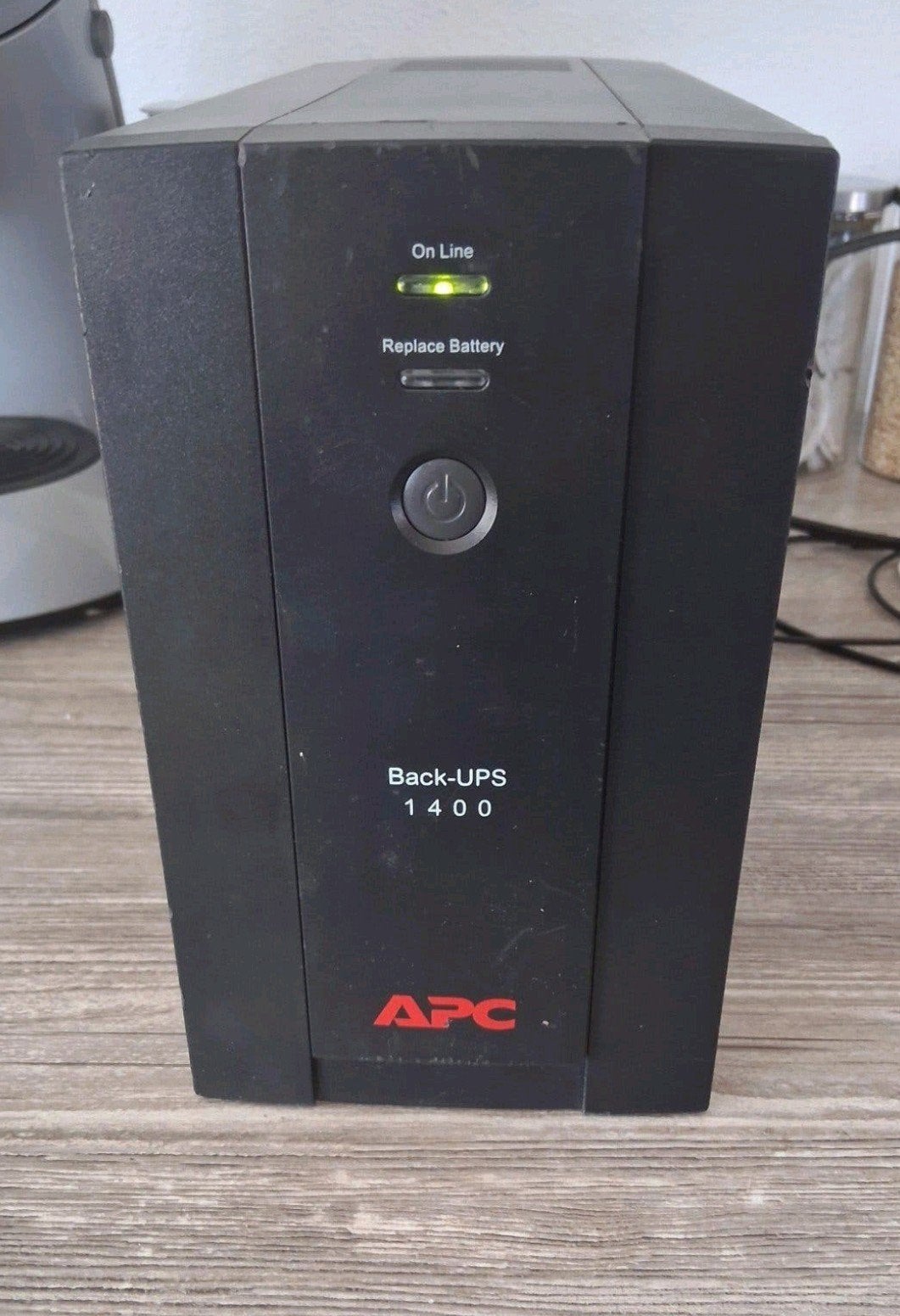 te koop: APC BX1400U-GR ups Max vermogen: 1400va 700w, Ophalen of Verzenden, Gebruikt