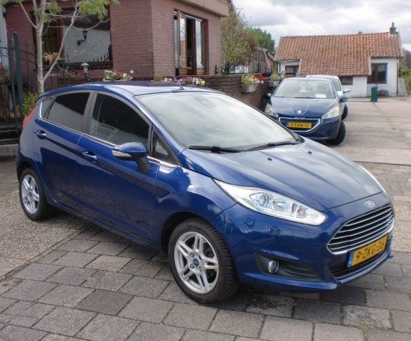 Foto 2 van Ford Fiesta 1.0 ECO BOOST TITANIUM 2015 KM131LEASE€85
