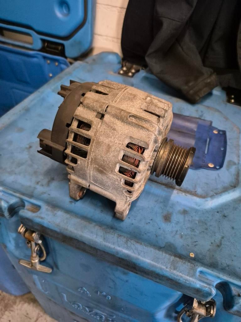 Dynamo vag. 03L 903 023L, Ophalen, Gebruikt