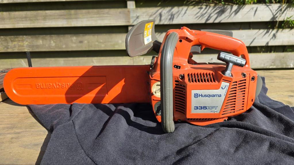 Husqvarna 335xpt air injection, Ophalen, 1200 watt of meer, Kettingzaag, 70 mm of meer