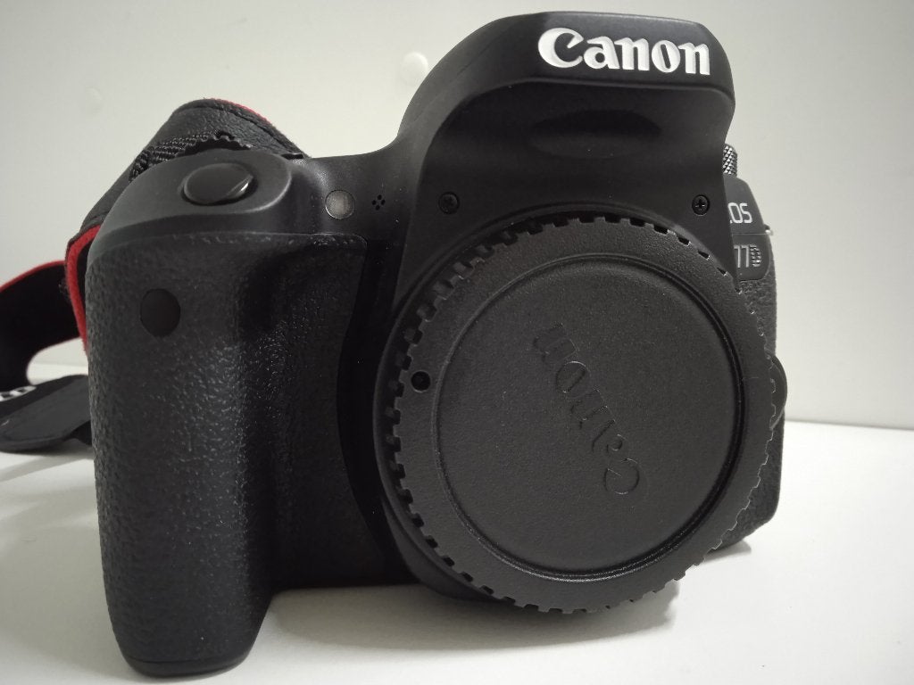 Body Canon EOS 77D, Audio, Tv en Foto, Fotocamera's Digitaal, Spiegelreflex, Canon, Draagriem, Ophalen of Verzenden
