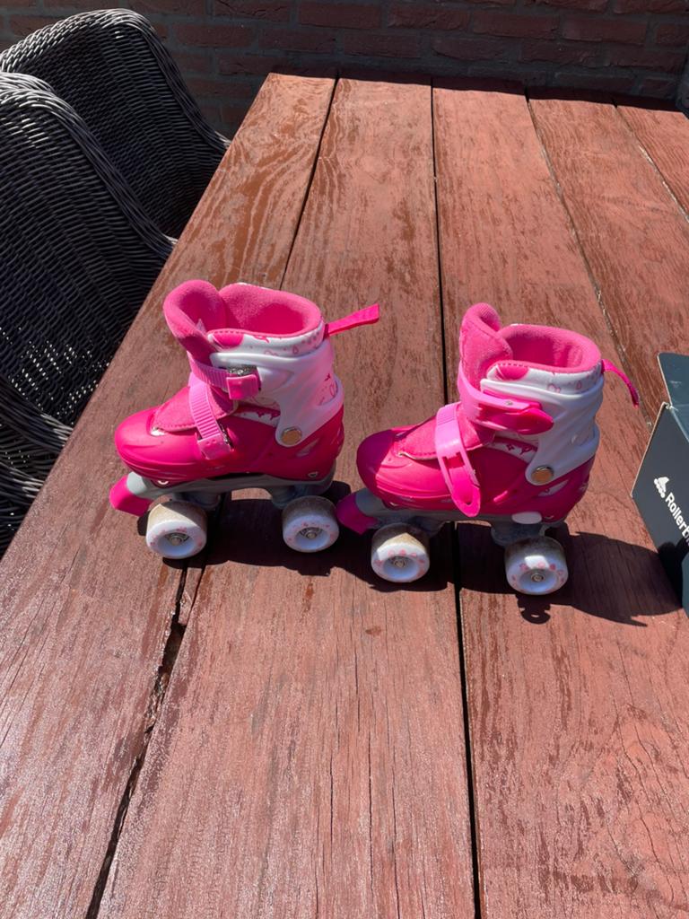 Roze rolschaatsen maat 31-34, Ophalen of Verzenden, Zo goed als nieuw