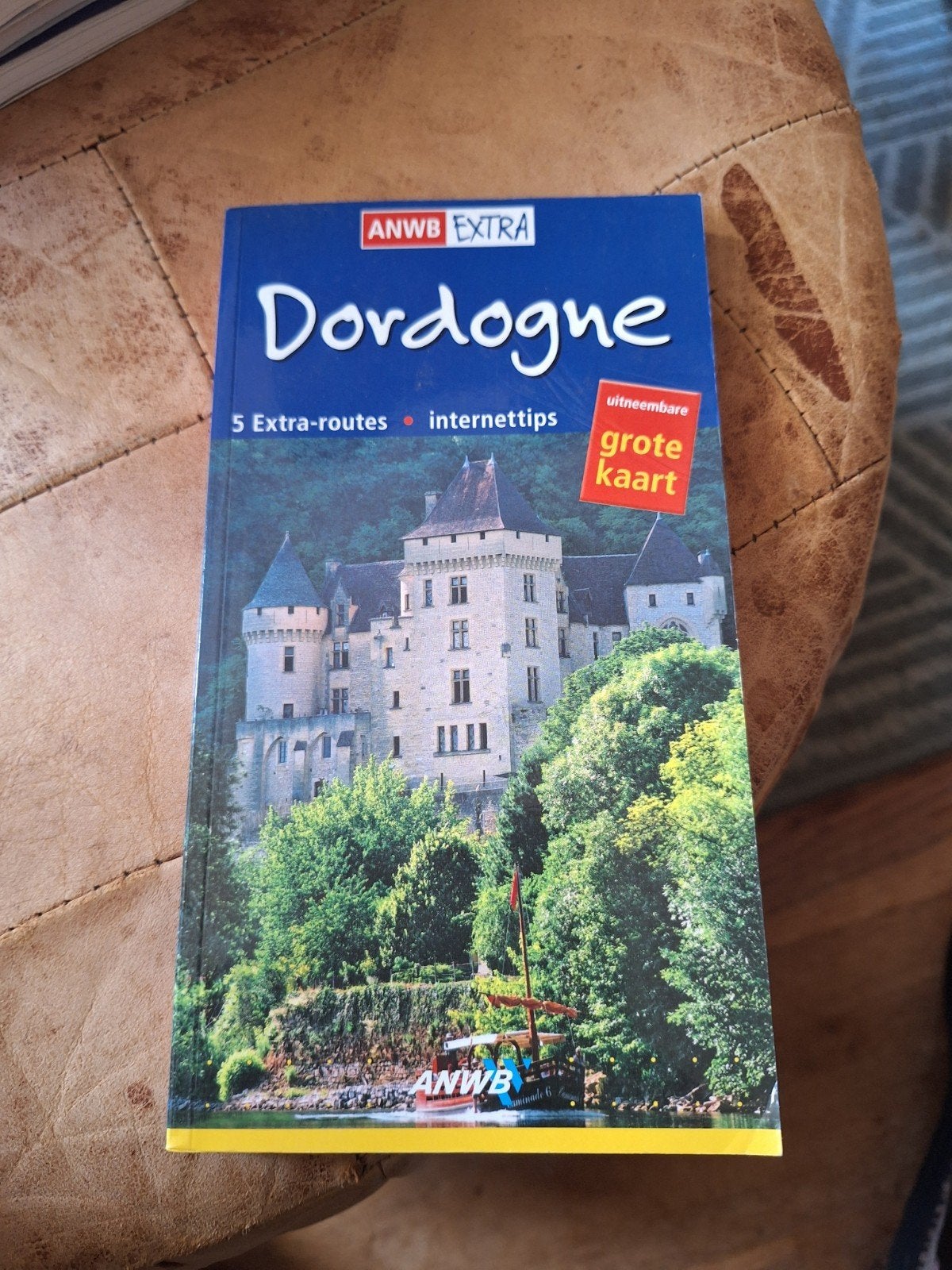 ANWB extra Reisgids Dordogne met kaart., Europa, Ophalen of Verzenden, Zo goed als nieuw, Reisgids of -boek