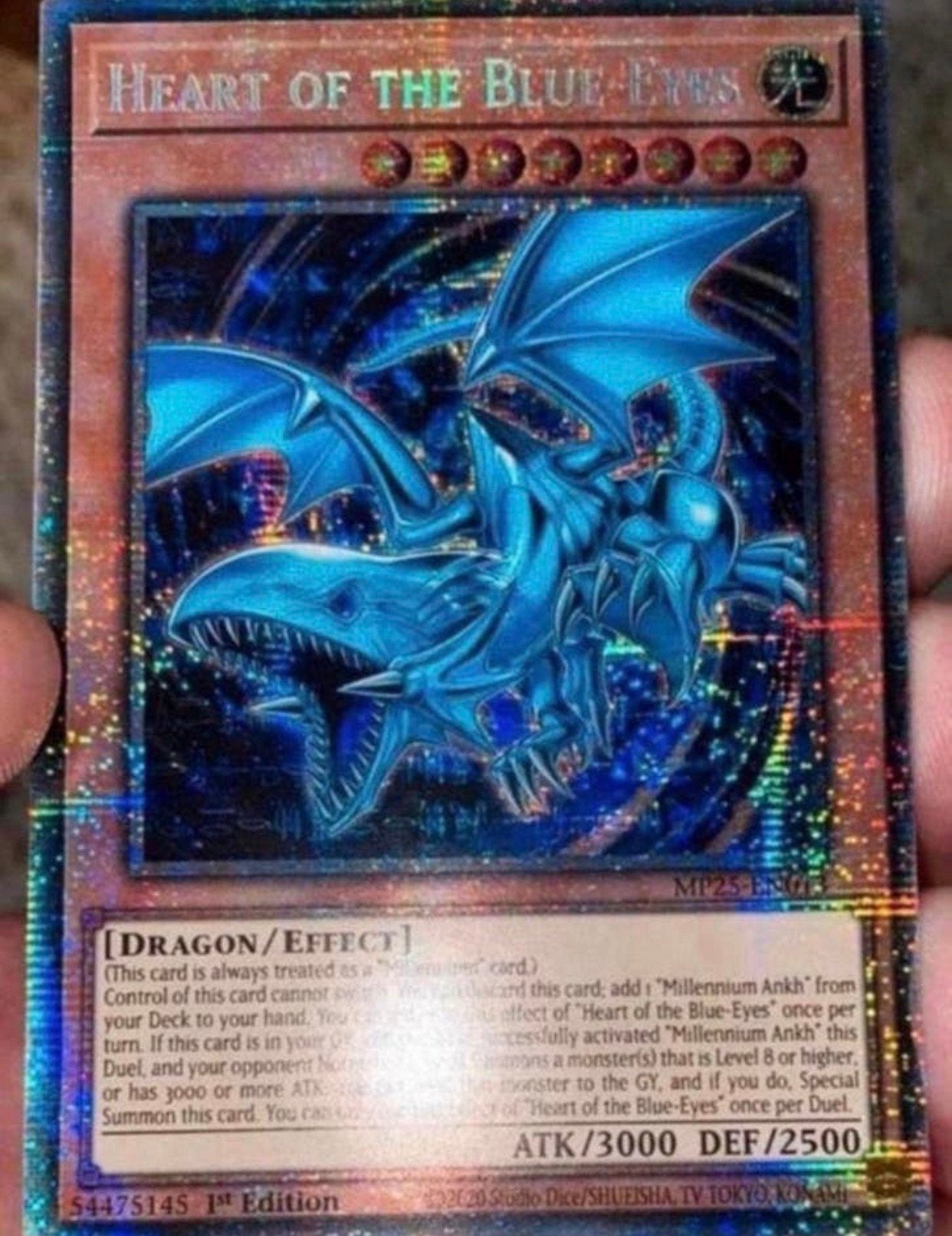 Yu-Gi-Oh! Heart of the Blue-Eyes MP25 1st Starlight Rare !, Ophalen of Verzenden, Zo goed als nieuw, Losse kaart, Foil