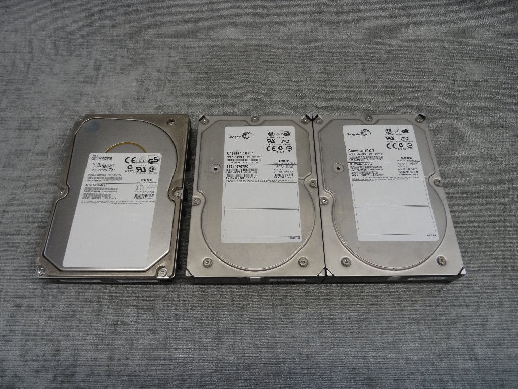 Seagate 1x ST318304FC / 2x ST3146707FC Fibre SCSI 10K.7, Ophalen of Verzenden, Zo goed als nieuw, Desktop, SCSI