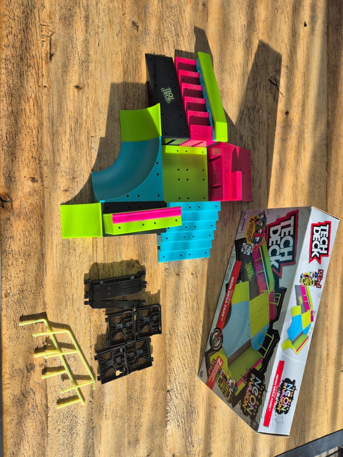 Tech Deck Neon Mega Park Fingerboard Speelset, Ophalen of Verzenden, Zo goed als nieuw, Jongen of Meisje