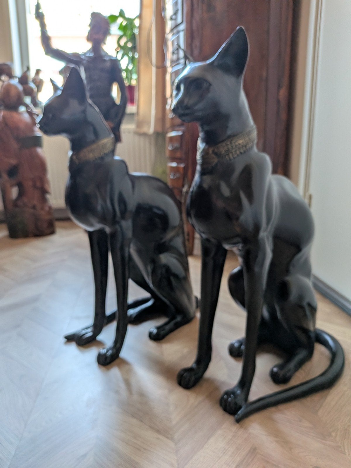 stel bronzen bastet katten hoogte  62.  cm             cm, Antiek en Kunst, Ophalen, Brons