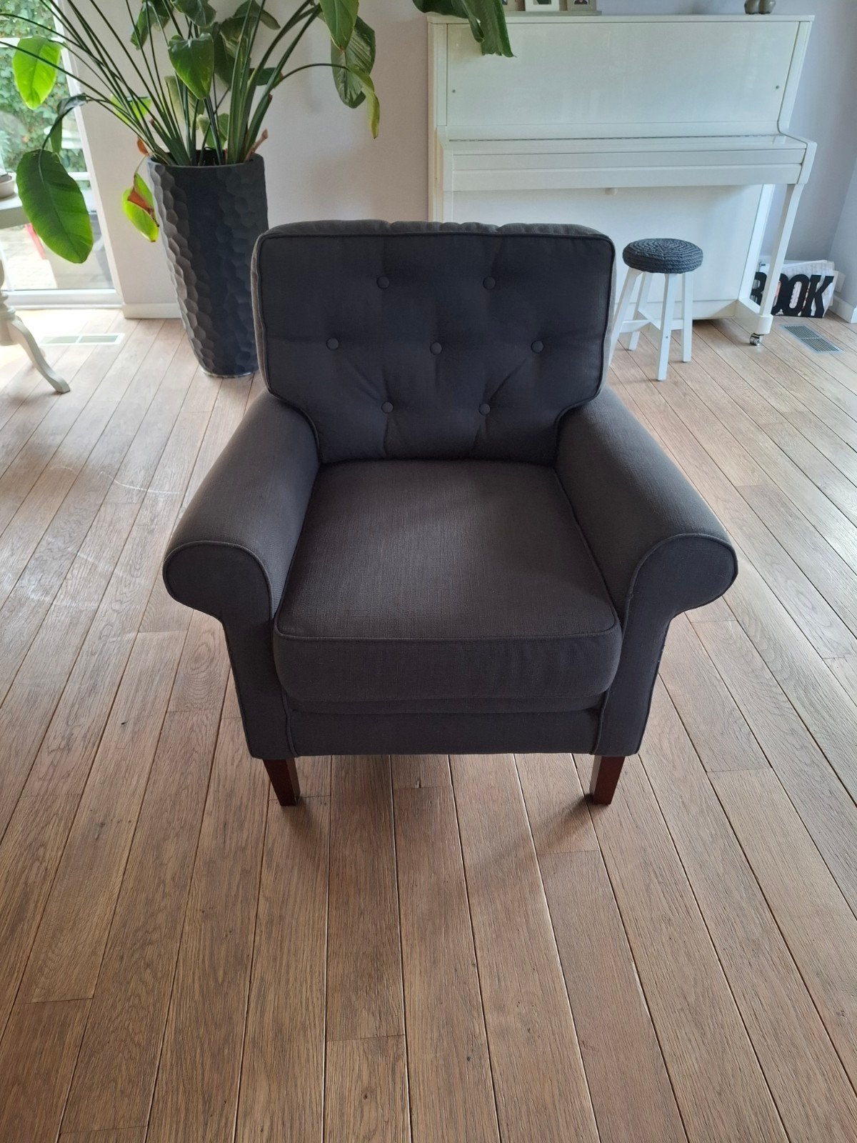 Comfortabele grijze fauteuil -  Urbansofa, Ophalen, Gebruikt, 75 tot 100 cm, Stof