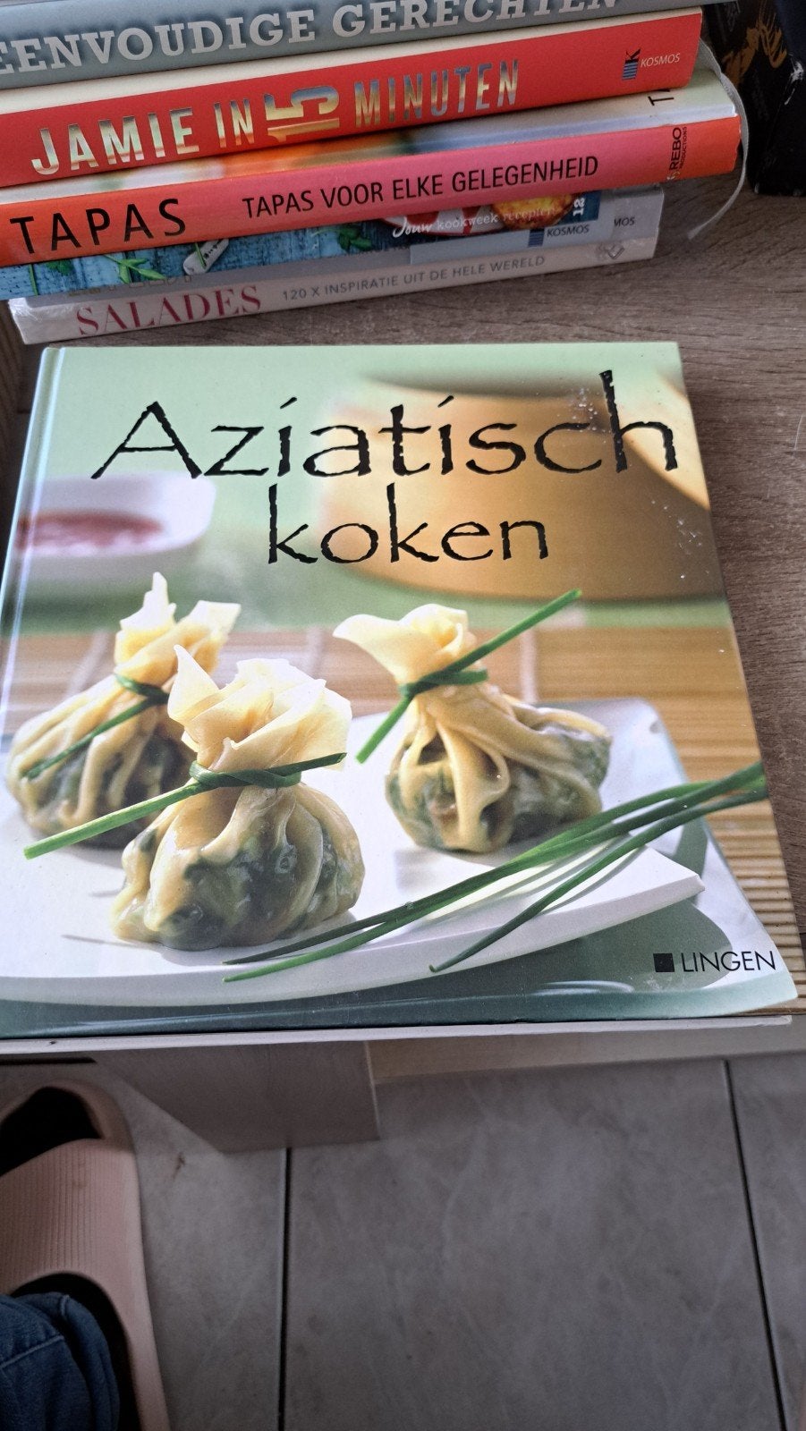 Aziatisch Koken - Kookboek met heerlijke recepten, Onbekend, Azië en Oosters, Hoofdgerechten, Ophalen of Verzenden