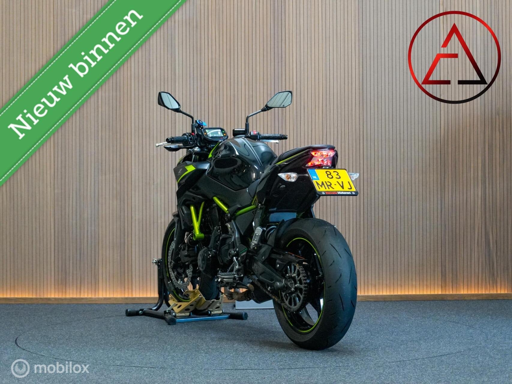 Kawasaki Z650 2022 - Nieuwstaat - A2 - Dominator - 5.216km, Kawasaki, Bedrijf, Info@kawasaki.nl, Toermotor