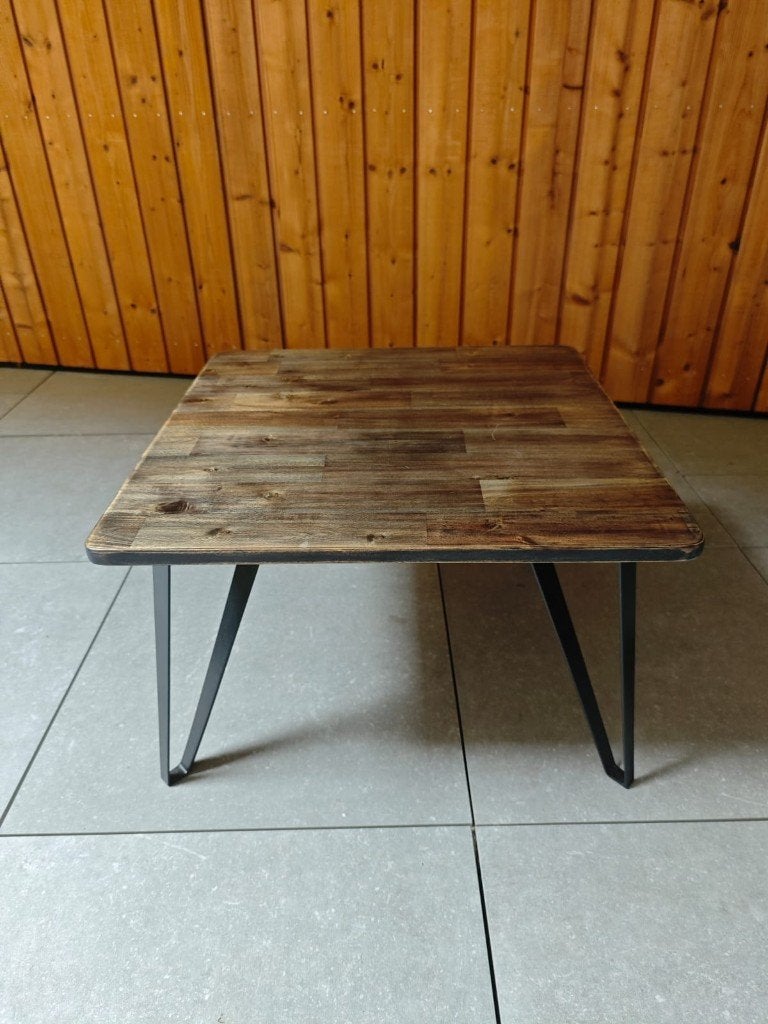 Industrial Style Coffee Table - Casa, Huis en Inrichting, Ophalen, 50 tot 100 cm, Vierkant, 50 tot 100 cm
