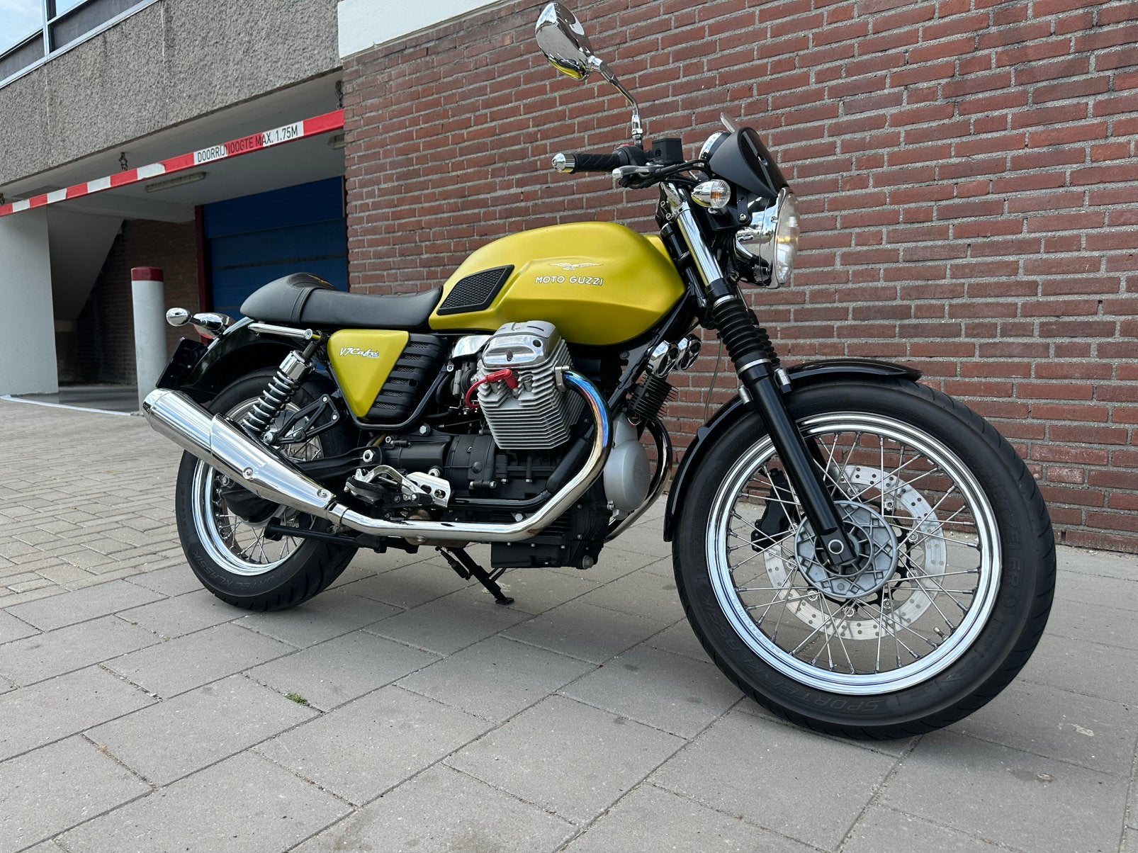 Moto Guzzi V7 Café Classic 2009 – unieke staat! – 18.417 km, Motoren, Motoren | Moto Guzzi, Cardan-aandrijving, 2 cilinders, 744 cc
