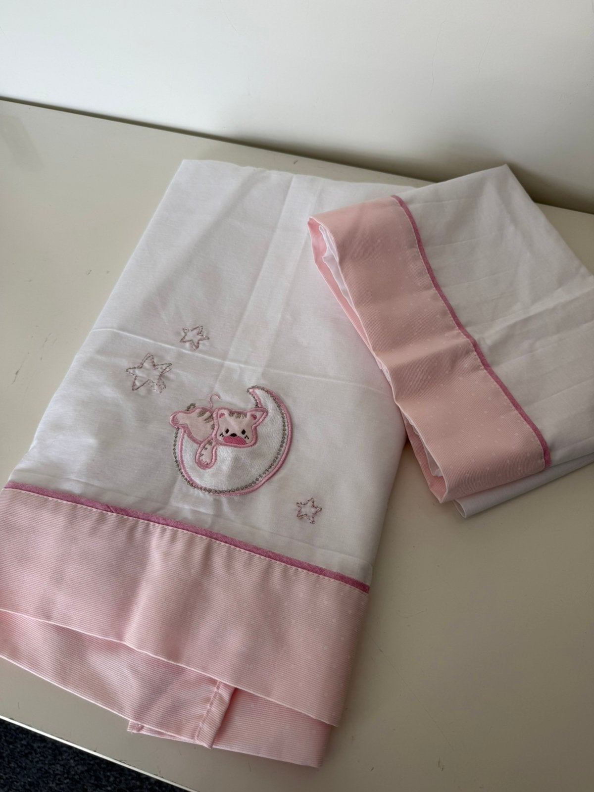 Laken SET Ledikant uit Frankrijk roze wit 155 x 95 als nieuw, Kinderen en Baby's, Meisje, Overige typen, Ophalen of Verzenden