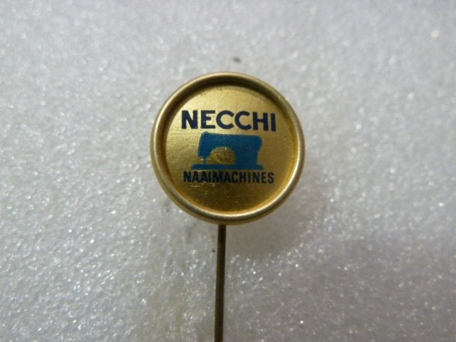 Vintage Necchi Naaimachines Speldje/Pin, Ophalen of Verzenden, Gebruikt, Merk, Speldje of Pin