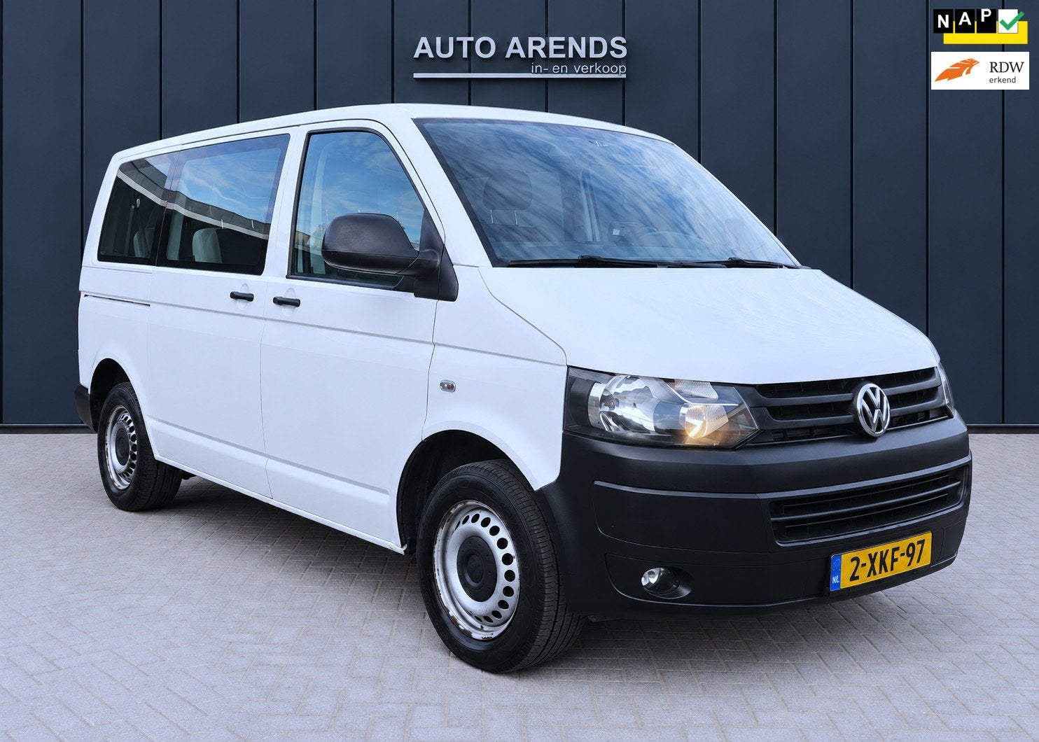 Volkswagen Transporter Kombi 2.0 TDI L1H1 Trendline 9-Persoo, Auto's, Voorwielaandrijving, Euro 5, Gebruikt, 241 €/maand