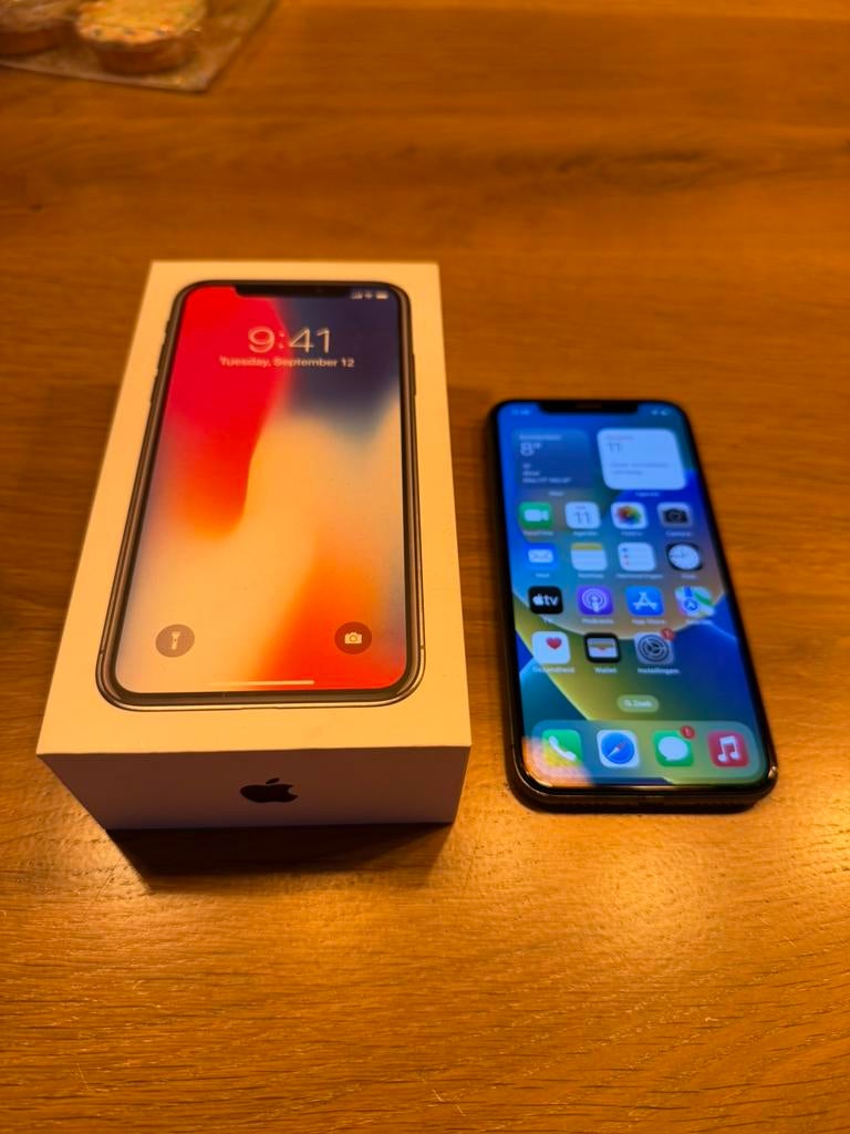 Iphone x gebruikt, Telecommunicatie, Mobiele telefoons | Apple iPhone, Ophalen of Verzenden, Zo goed als nieuw, Zwart, 64 GB