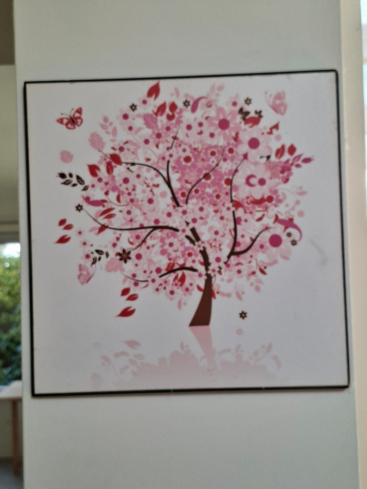 Kunststof print met bloesemboom en vlinders, Meerkleurig, Ophalen of Verzenden, Zo goed als nieuw, Wandbord of Wandpaneel