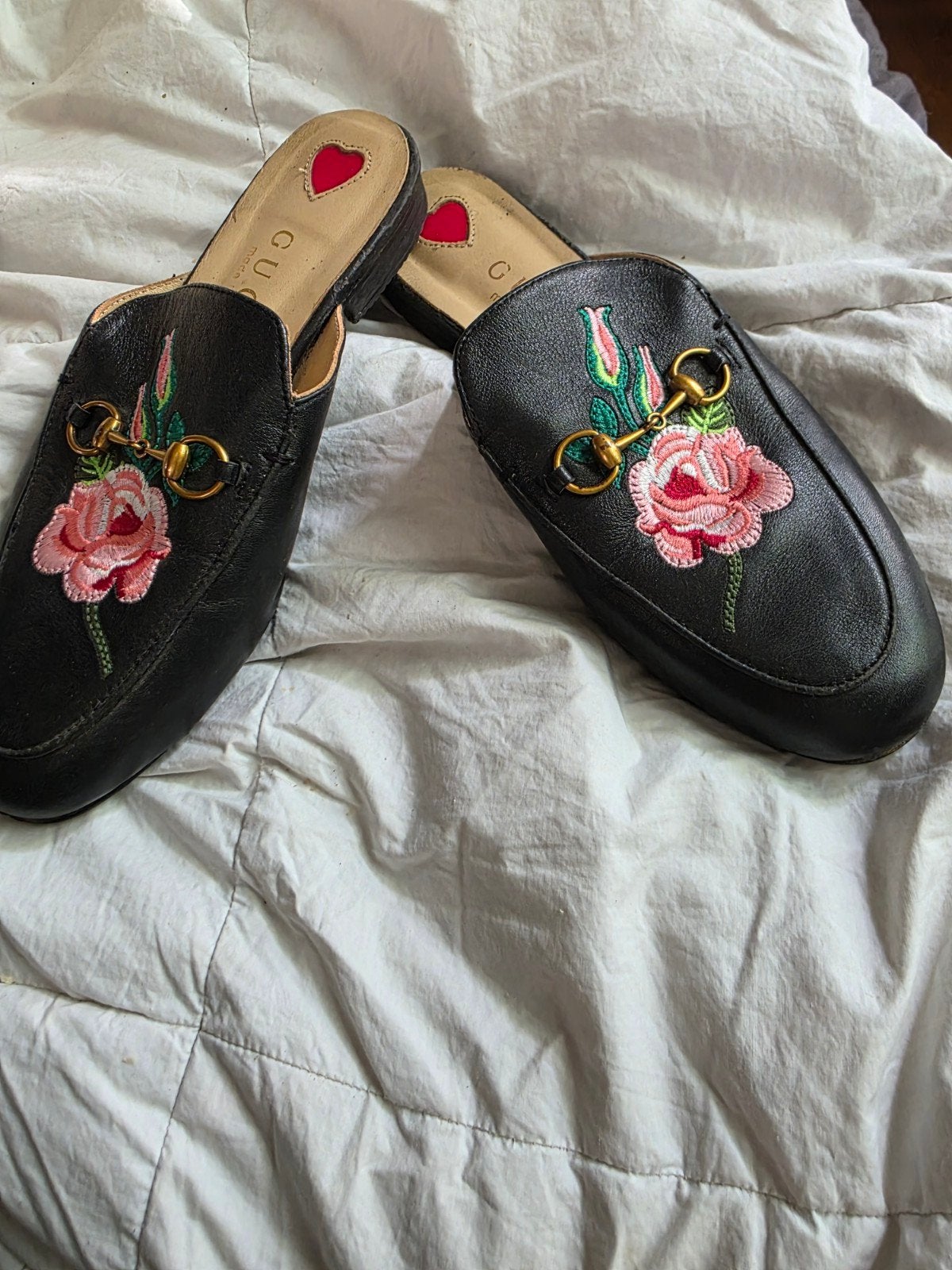 Prachtige Gucci Princetown Mules met Rozenborduurwerk 38.5, Kleding | Dames, Zwart, Ophalen of Verzenden, Gucci, Espadrilles of Moccasins