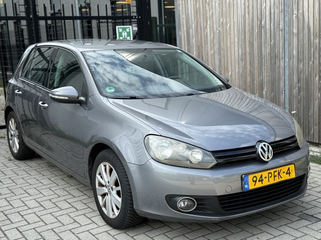 Volkswagen Golf 1.2 TSI 5drs | AIRCO | CRUISE | ELEK PAKKET, Auto's, Euro 5, Stof, Gebruikt, Zwart