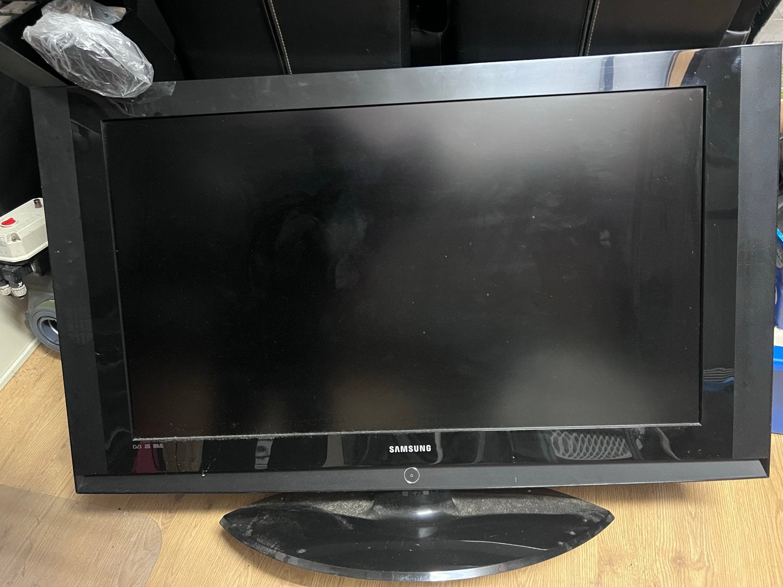 Samsung TV met defect - Geen beeld, wel power, LCD, Ophalen of Verzenden, Samsung, 100 cm of meer