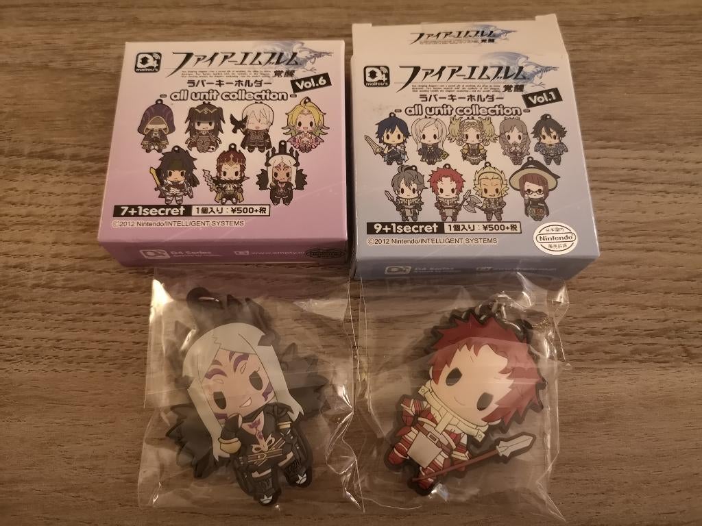 Sleutelhanger fire emblem awakening game sully en aversa, Ophalen of Verzenden, Nieuw, Knuffel of Figuurtje