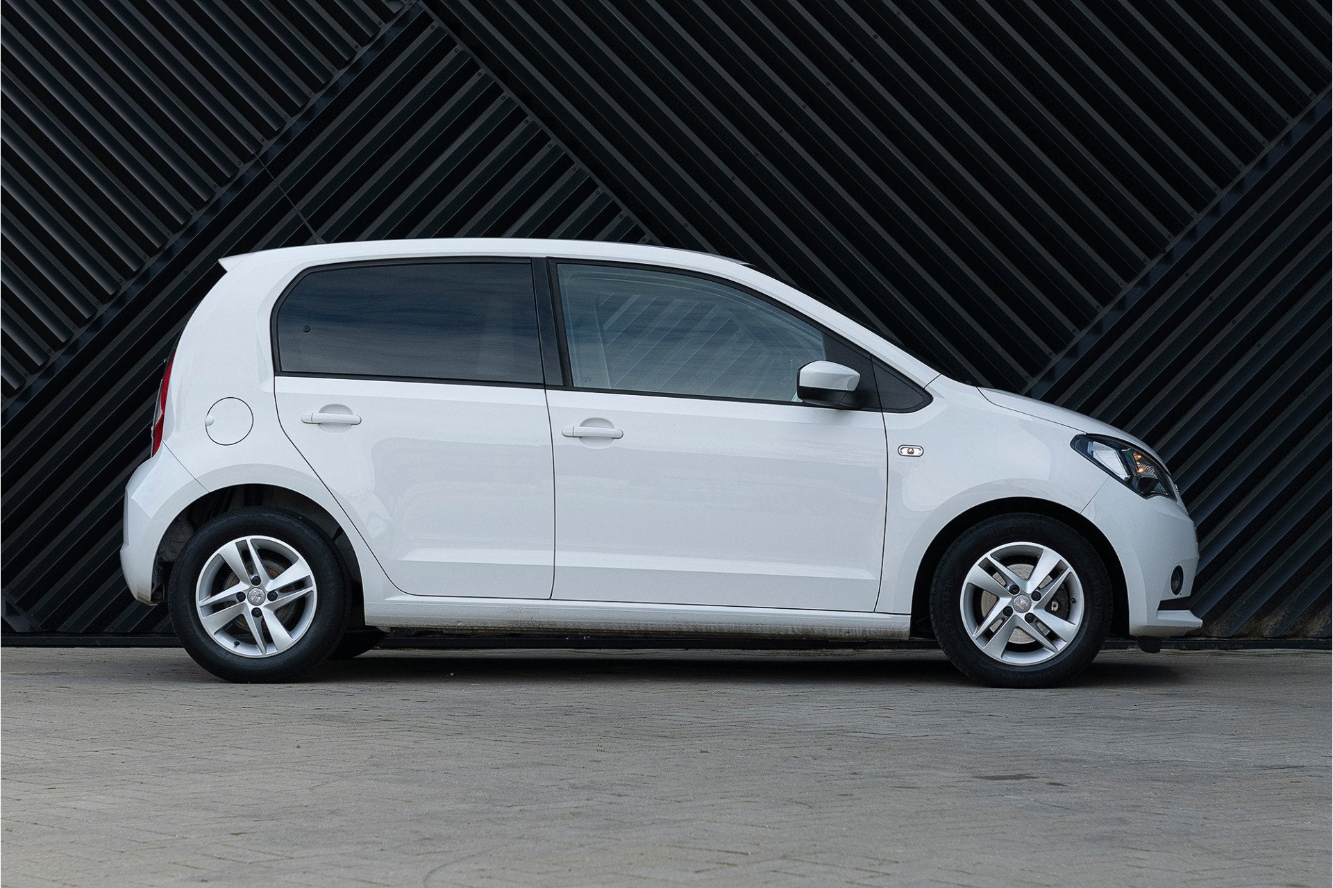 SEAT Mii 1.0 Chill Out 5 Deurs Airco Elek. Ramen Start/Stop, Auto's, Voorwielaandrijving, 12 maanden, Stof, Gebruikt