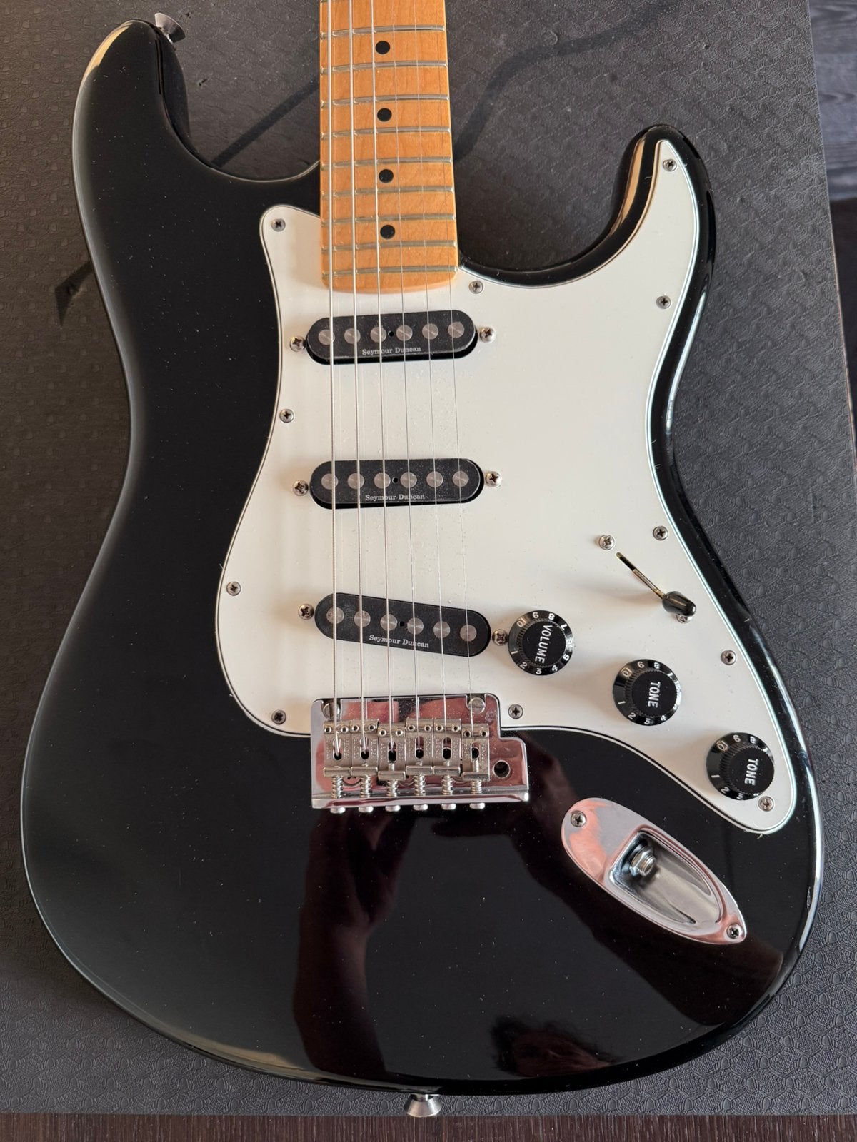 Fender USA stratocaster black Seymour Duncan, Muziek en Instrumenten, Ophalen, Gebruikt, Solid body, Fender