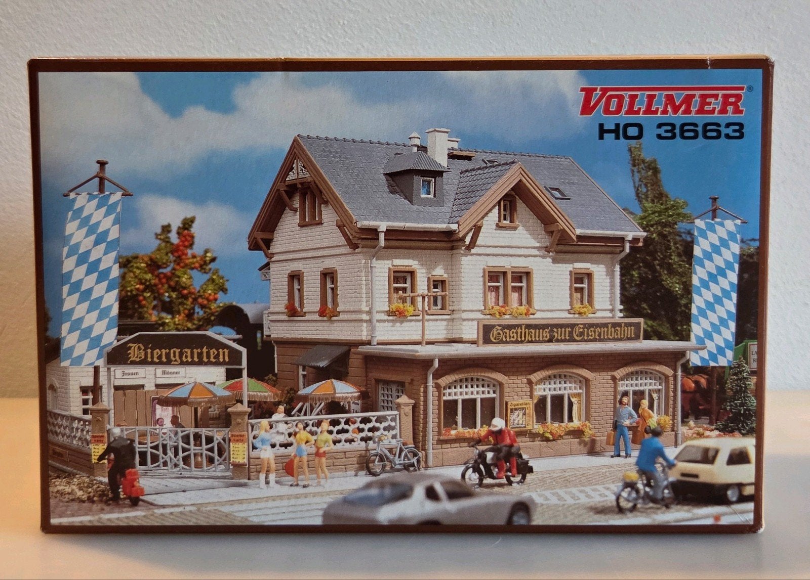 Vollmer HO 3663 - Gasthaus zur Eisenbahn - Modelbouw - Nieuw, Verzenden, N, N, N
