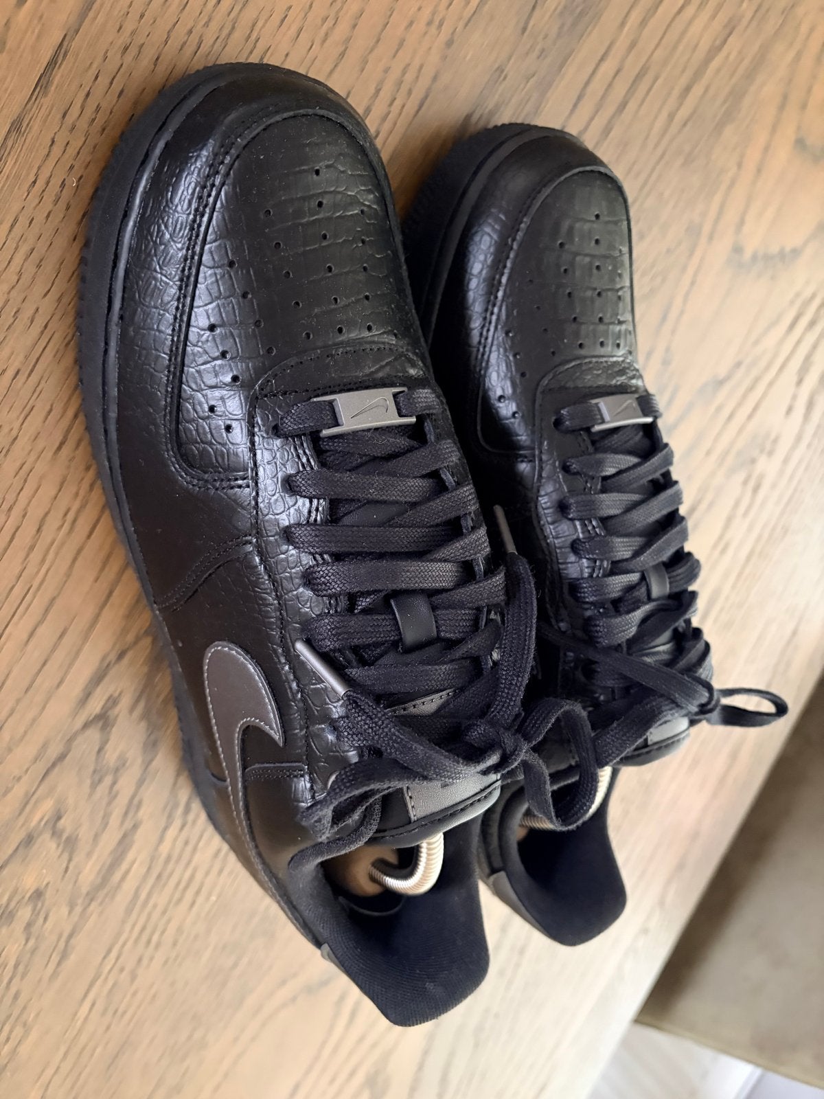 Nike Air Force 1 '07 LV8 Heren Sneakers Zwart, Ophalen of Verzenden, Zo goed als nieuw, Zwart, Sneakers of Gympen