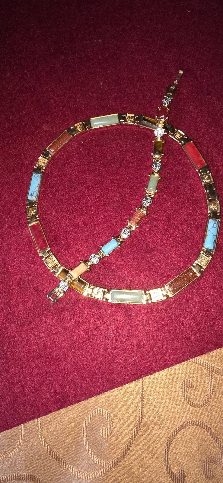 armband en ketting goudkleurig met rechthoekige stenen., Sieraden, Tassen en Uiterlijk, Enkelbandjes en Enkelkettinkjes, Ophalen