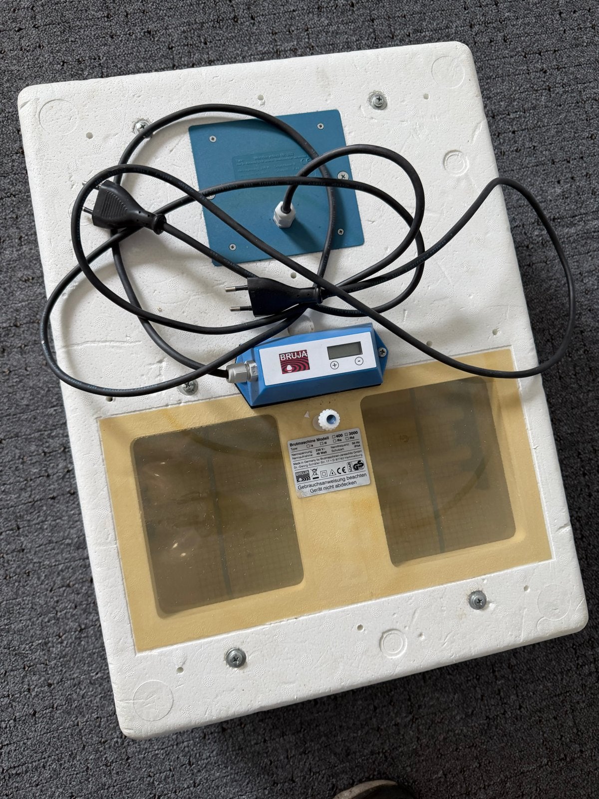 Compacte Broedmachine, Ophalen, Gebruikt
