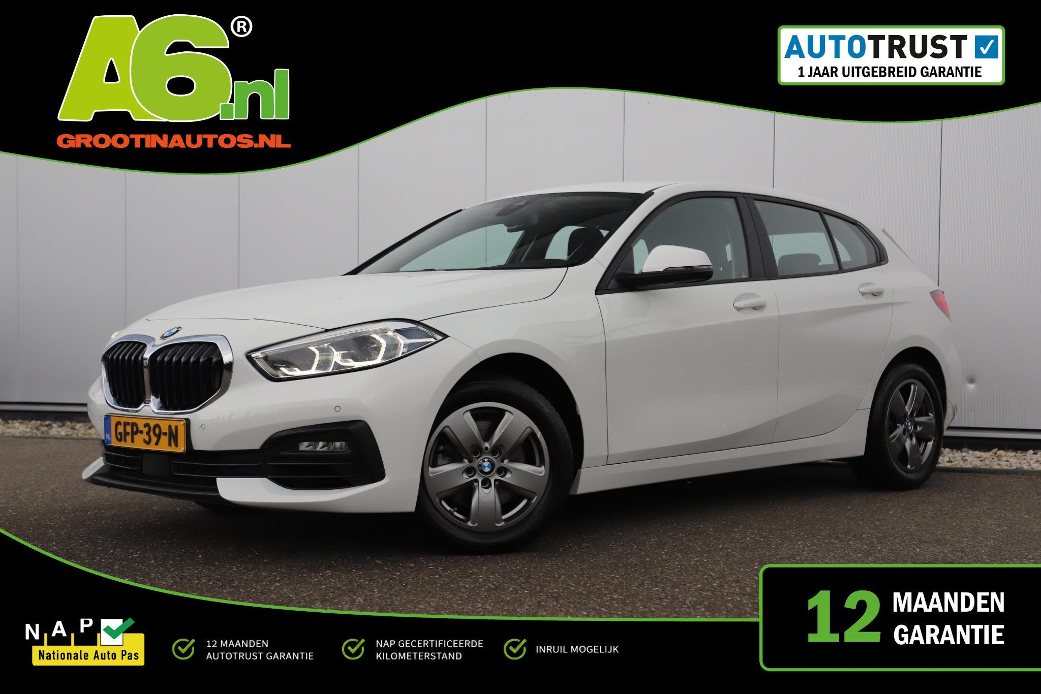 BMW 1-serie 116i Lesauto ! Sportstoelen Navigatie LED Carpla, Auto's, Met garantie (alle), Leder en Stof, Wit, Origineel Nederlands