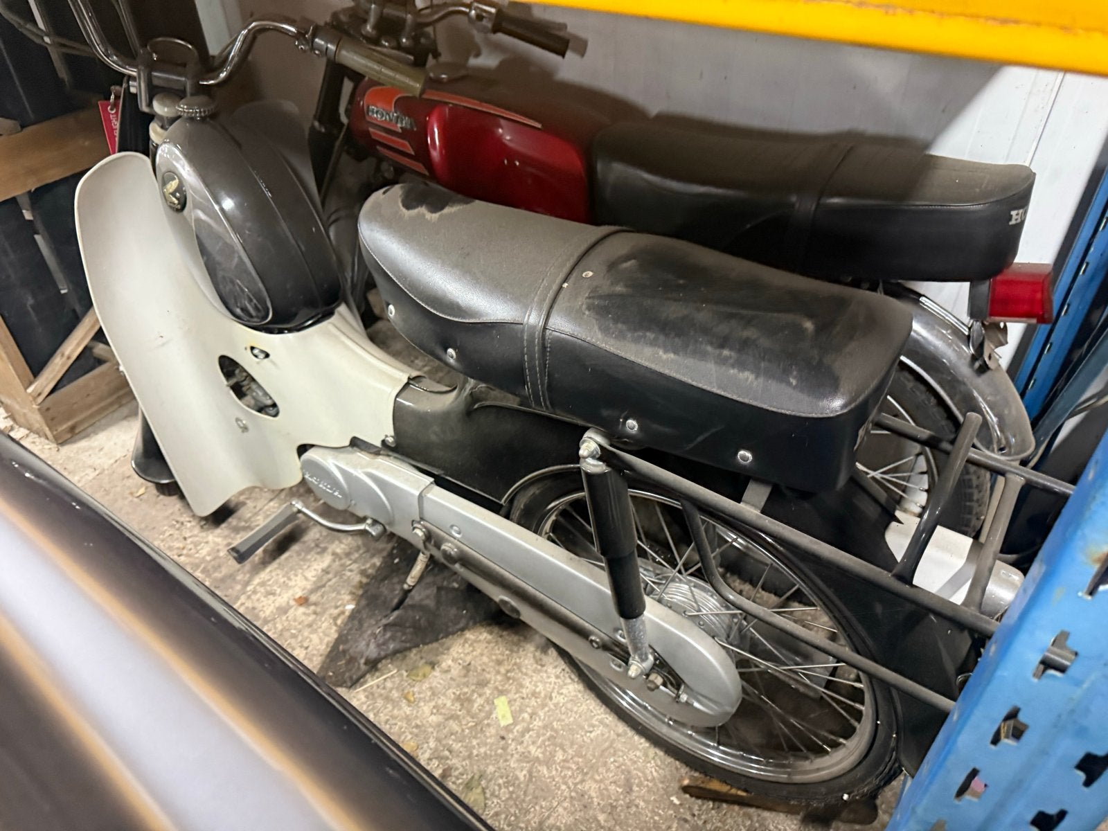 Honda C310 Bromfiets - Klassieke Schoonheid, Fietsen en Brommers, Ophalen, Gebruikt, Maximaal 45 km/u, Overige modellen