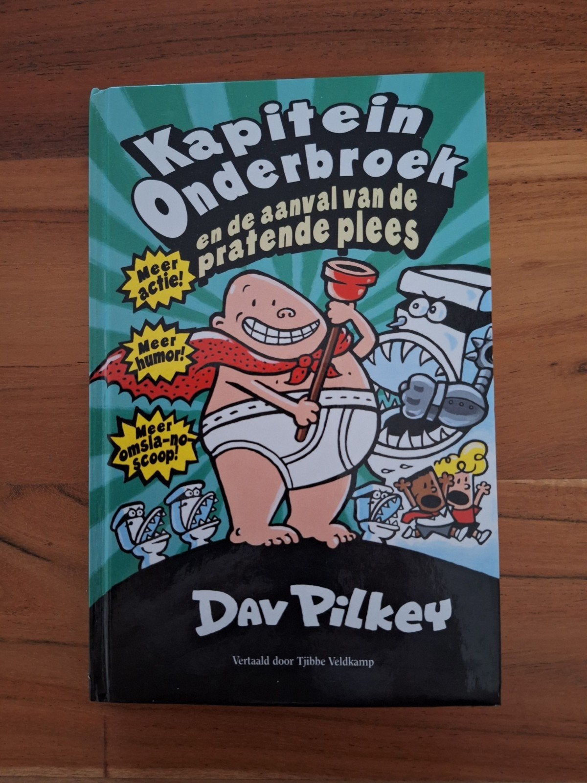 Kapitein Onderbroek en de aanval van de pratende plees, Ophalen of Verzenden, Zo goed als nieuw, Dav Pilkey, Fictie algemeen
