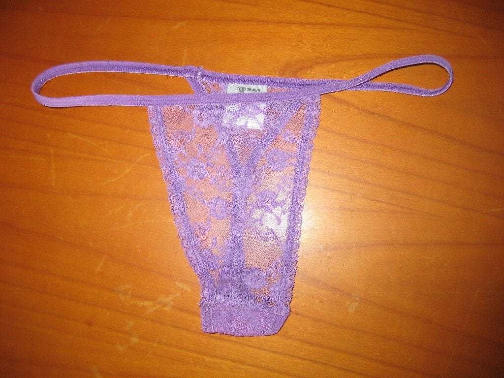Paarse string, M 38/40, nieuw, Ophalen of Verzenden, Paars, String