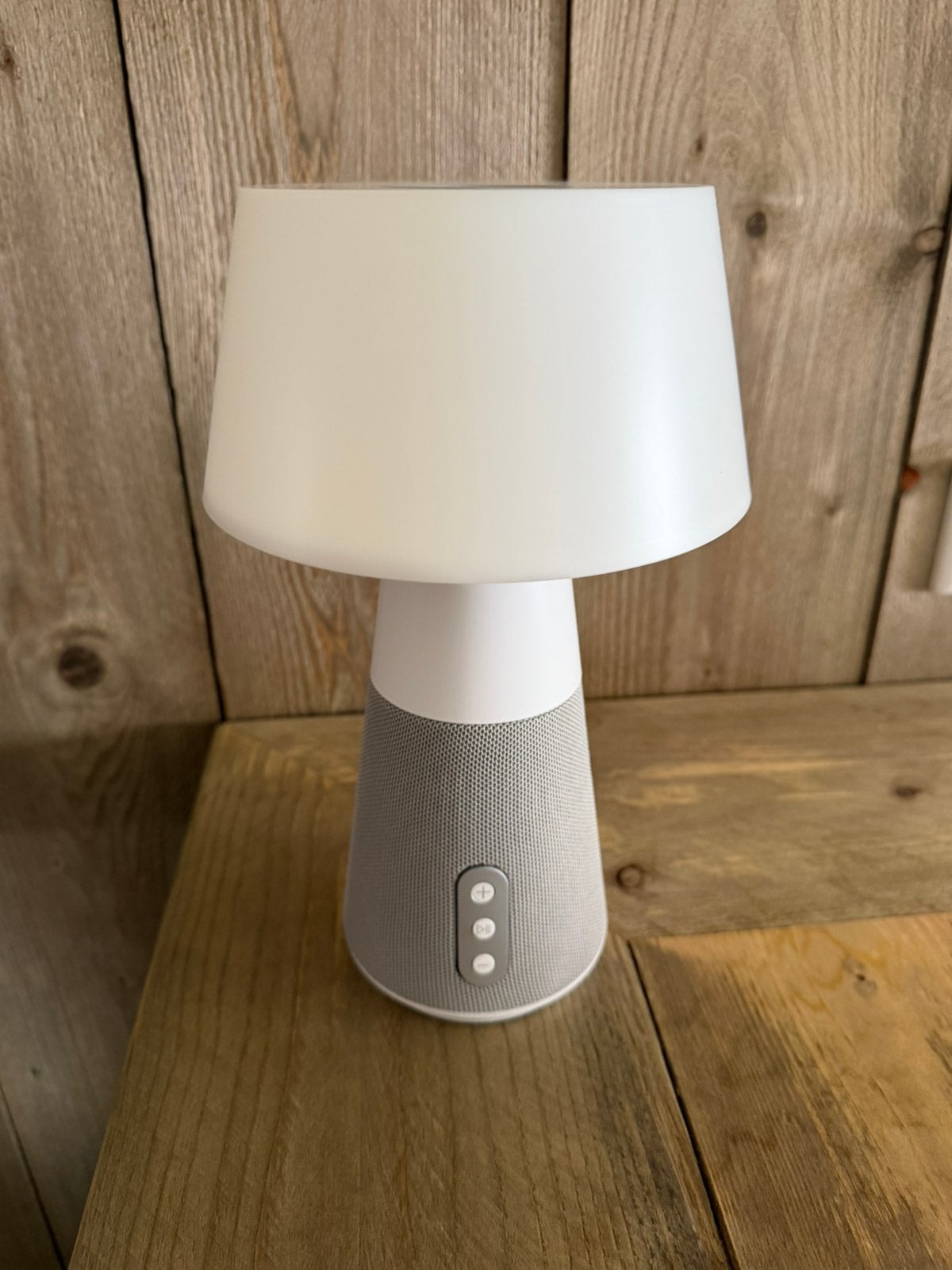 Tafellamp met speaker design led NIEUW, Ophalen of Verzenden, Nieuw, Kunststof