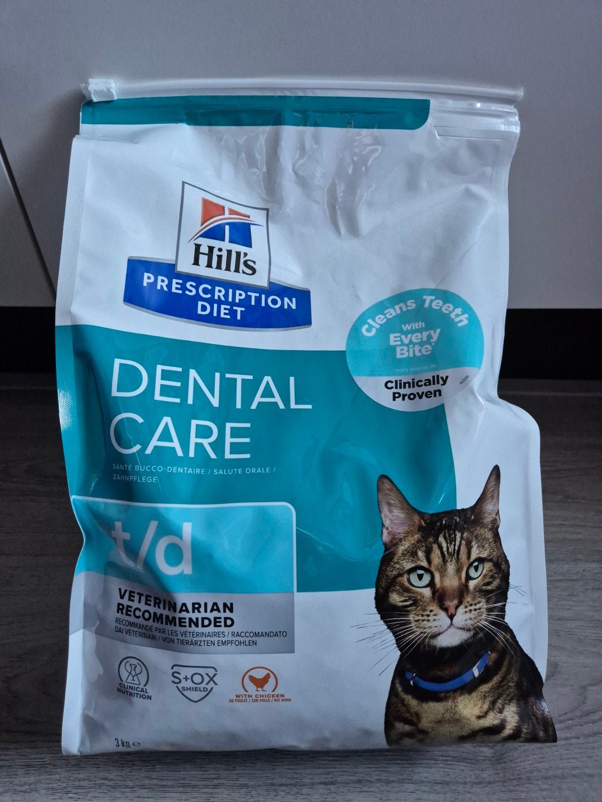 Hills Dental Care t/d, Ophalen, Kat