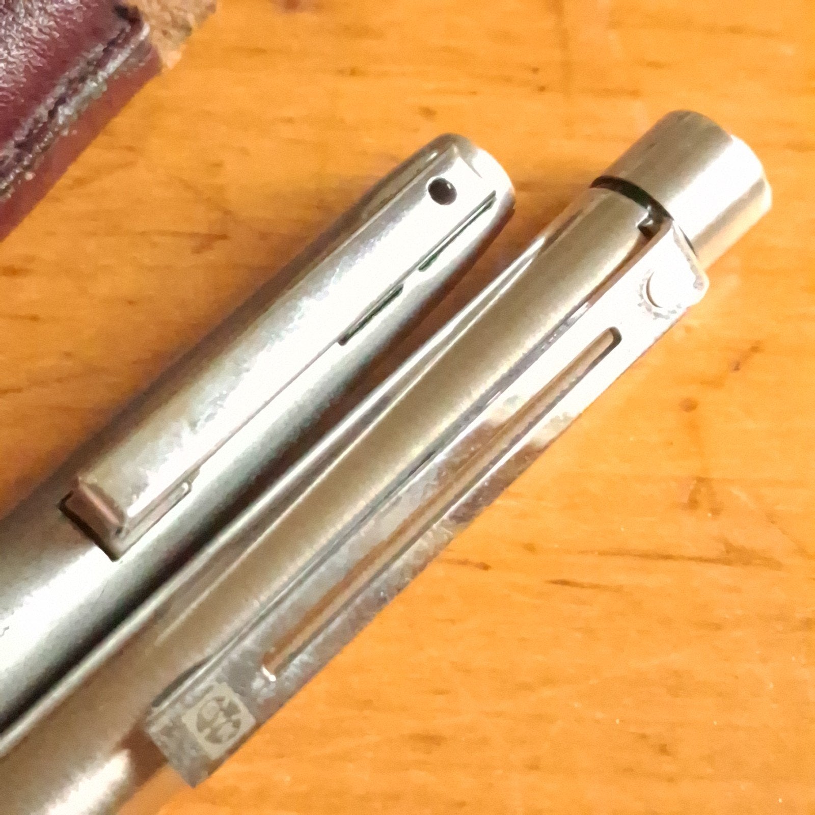 SHEAFFER Ballpoint en Vulpen Gouden Nib in Leren Etui, Verzenden, Vulpen, Overige merken