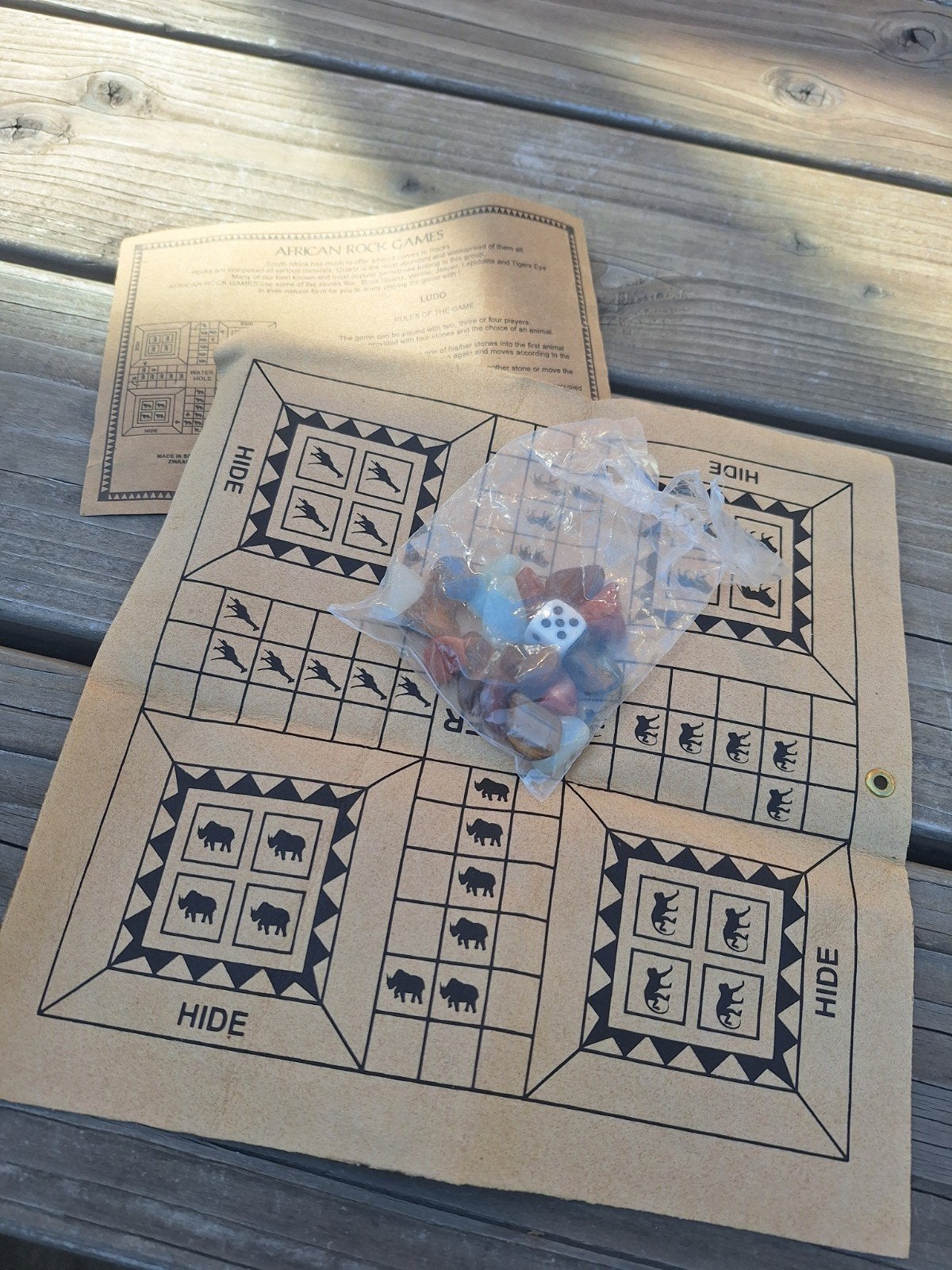 Afrikaans Rotsspel Ludo - Reisspel met edelstenen, Ophalen of Verzenden, Zo goed als nieuw, Drie of vier spelers, Zwana Crafts Co.