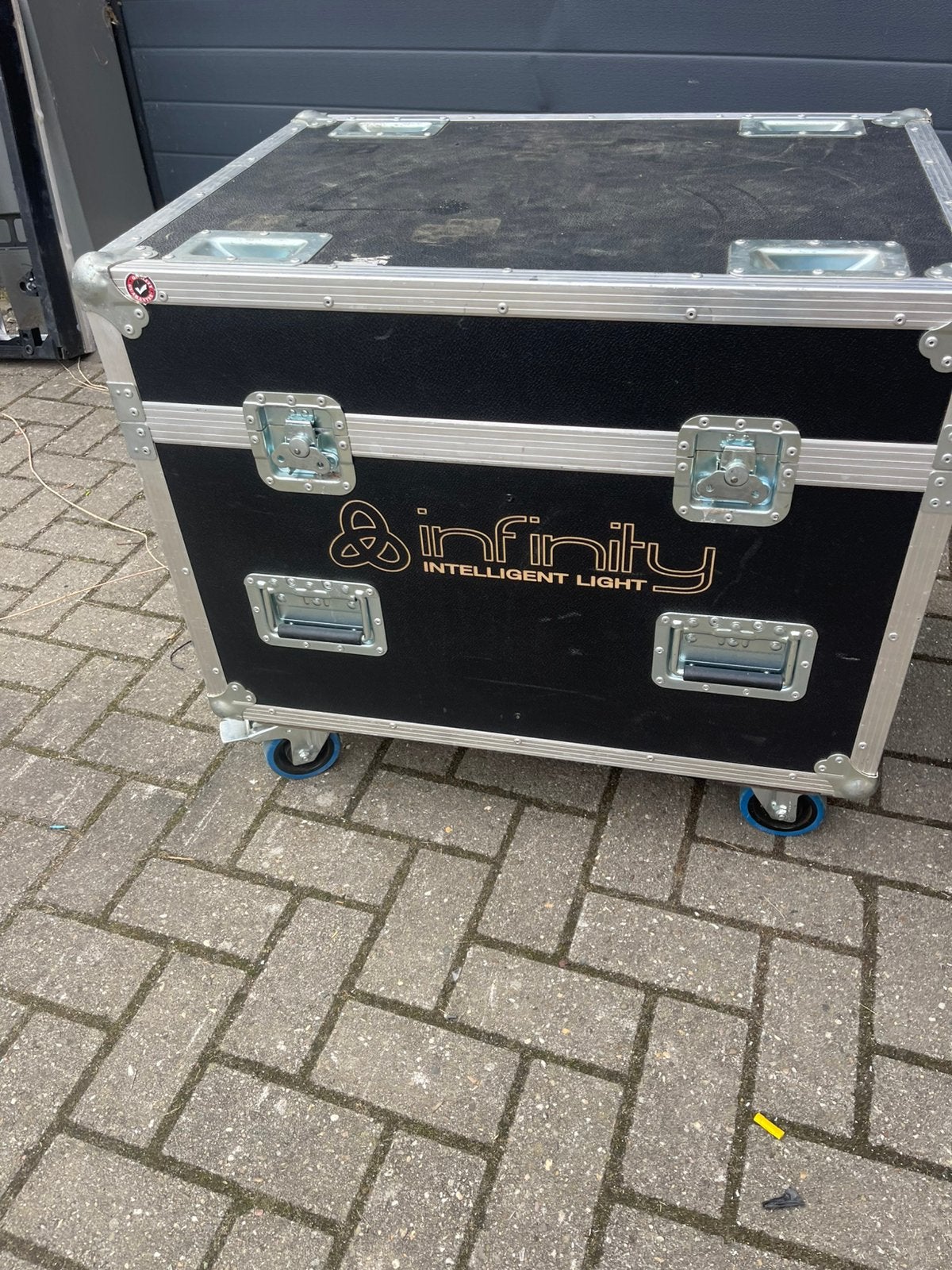 1 flightcase., Ophalen of Verzenden, Zo goed als nieuw, Overige typen, Overige merken