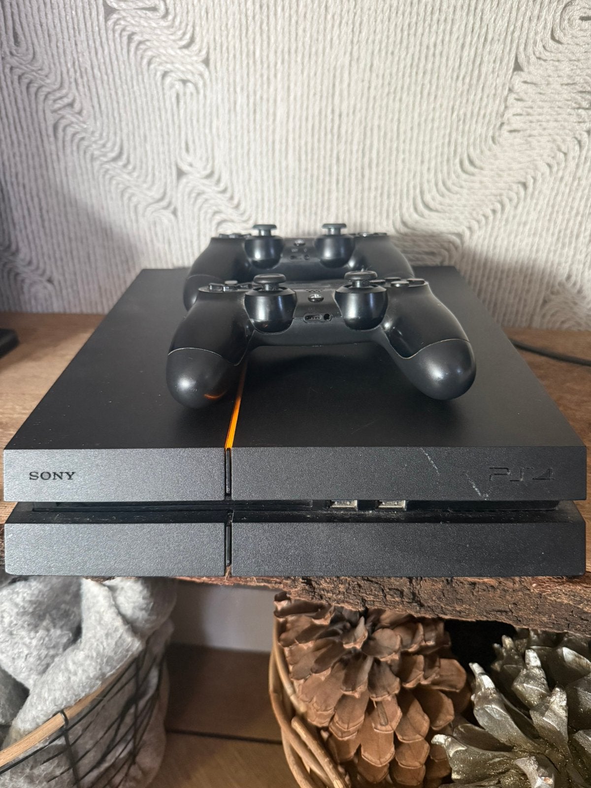 Playstation 4 + 2 controllers en oplaadstation + games, Met 2 controllers, Ophalen of Verzenden, Original, 500 GB