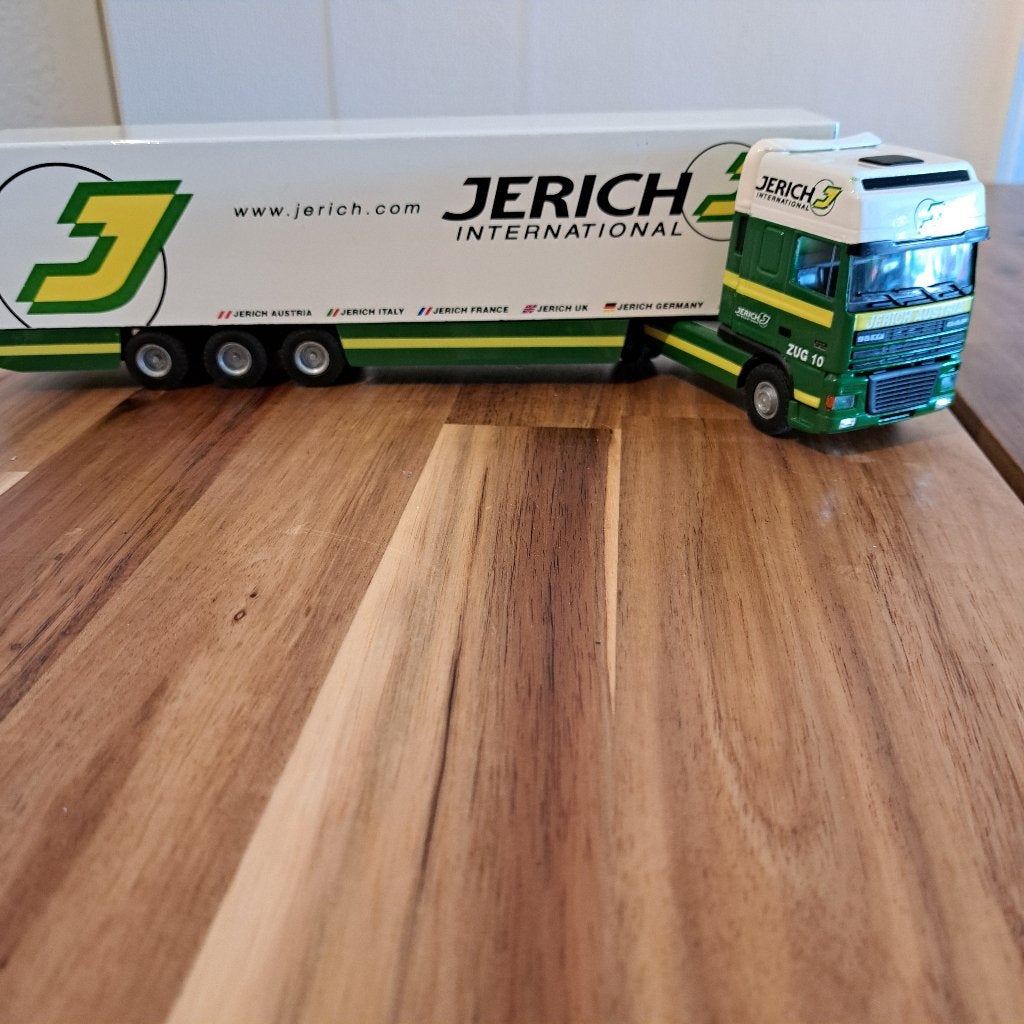 Jerich International vrachtwagen model met trailer, Verzenden, Zo goed als nieuw, Bus of Vrachtwagen, Lion Toys