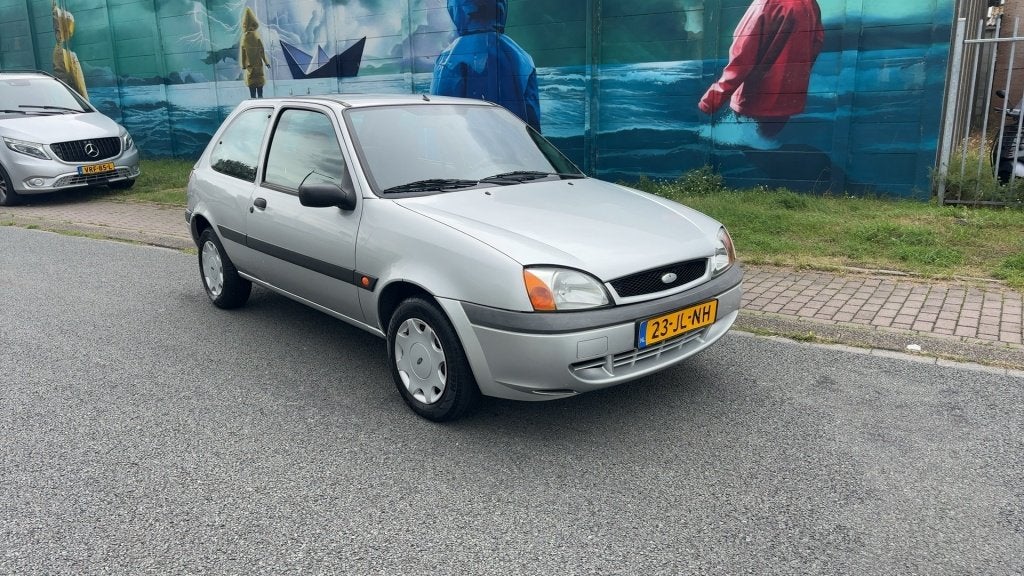 Ford Fiesta 1.3-8V Classic (bj 2002), Voorwielaandrijving, 1299 cc, 4 cilinders, 60 pk