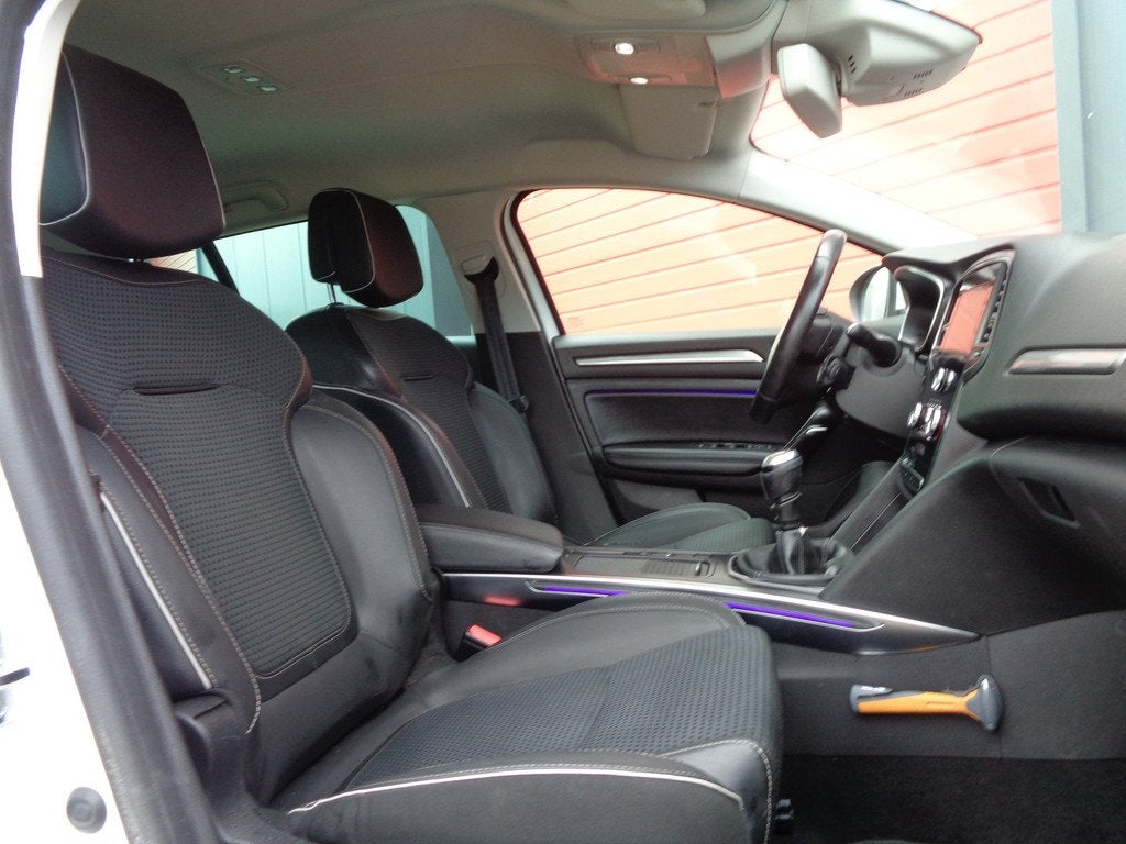 Renault Mégane Estate 1.2 TCe Bose Line 101PK Bomvol opties, Auto's, Renault, Voorwielaandrijving, 101 pk, Gebruikt, 4 cilinders