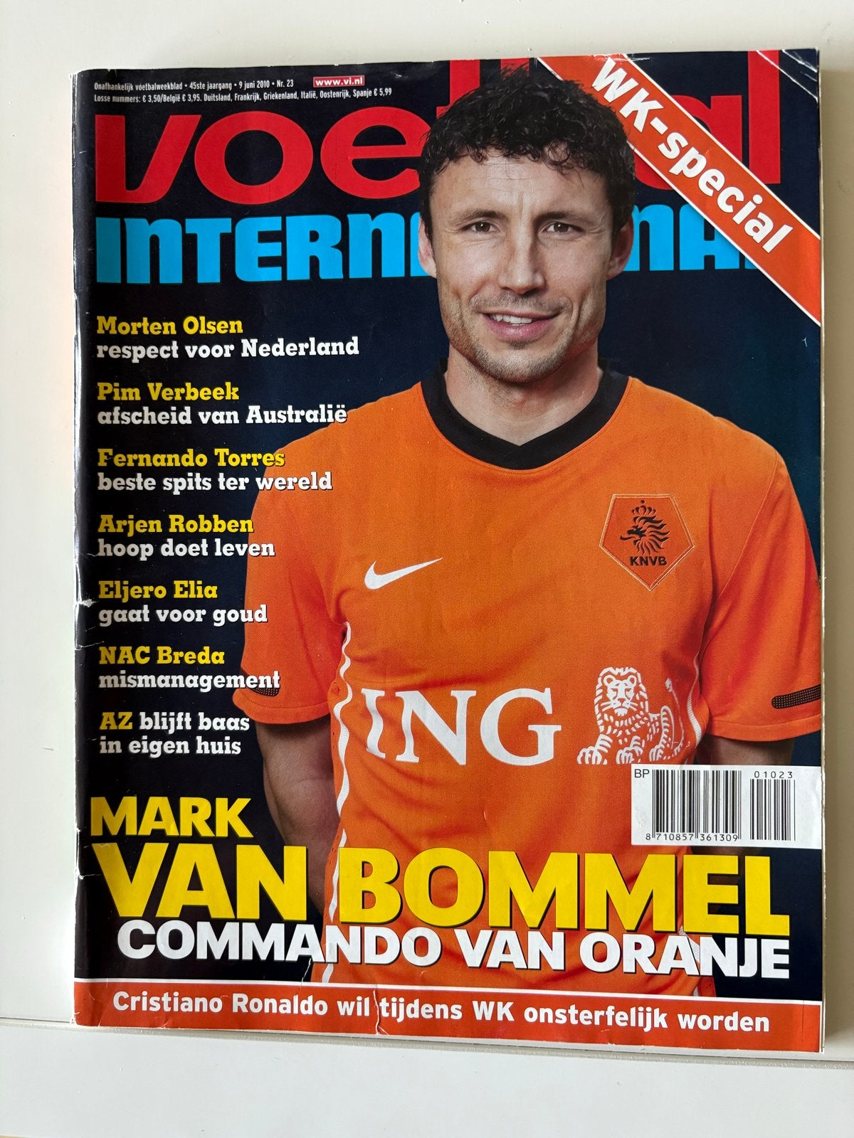 Voetbal International uitgave WK 2010 Zuid-Afrika, Ophalen of Verzenden, Buitenlandse clubs, Boek of Tijdschrift