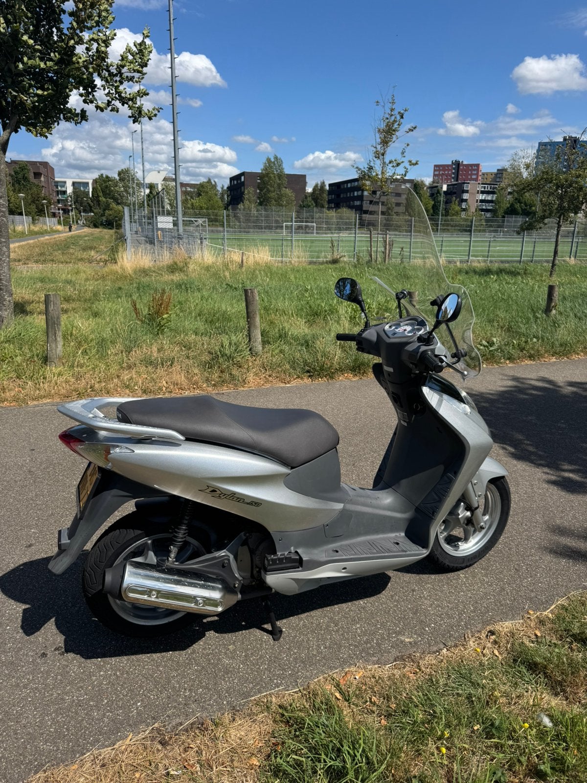 Honda Dylan 150 zeer lage kilometerstand, Scooter, Occasion, Particulier, Automaat